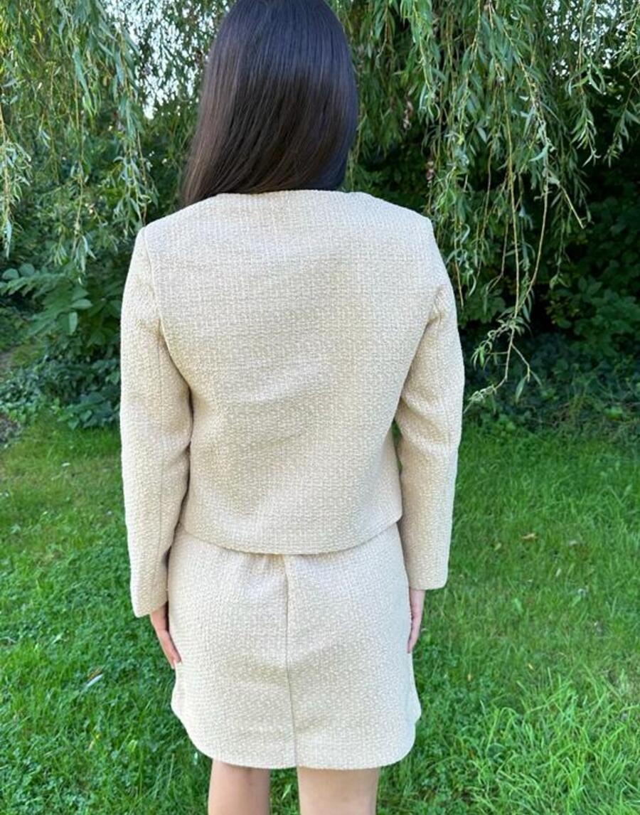 173691_01_14253.jpg