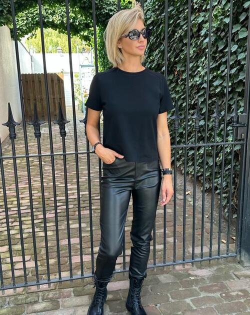 T-shirt Abigail zwart - 2