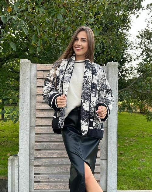 jas kort  Abella blauw