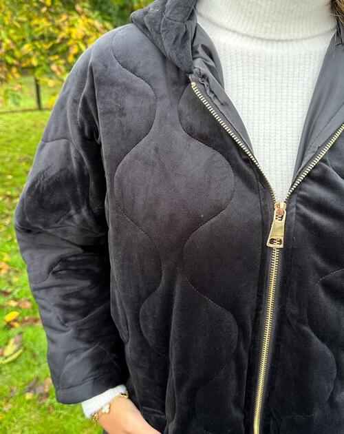 Lange jas Tess fluweel met kap zwart - 2