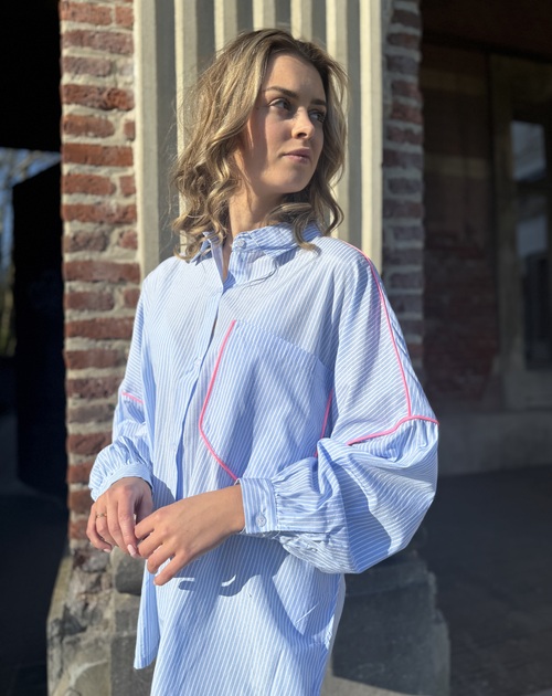 bloes lange mouw gestreept met fluo accent 
