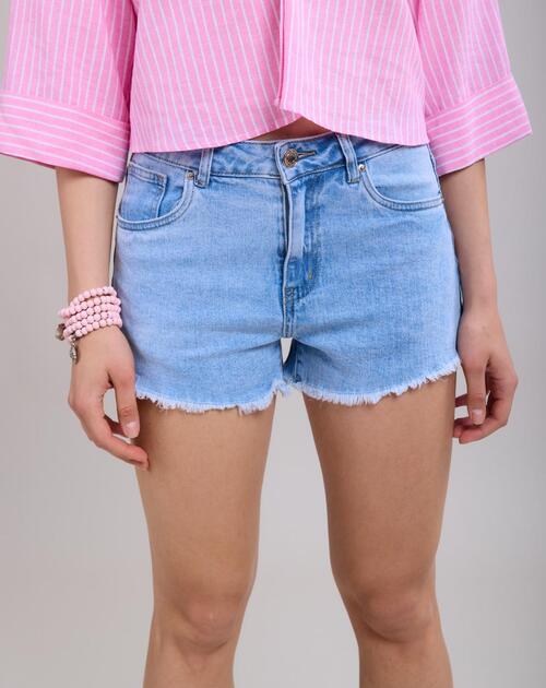 Short denim uitgerafeld onderaan