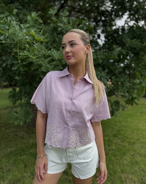 bloes korte mouw met broderie