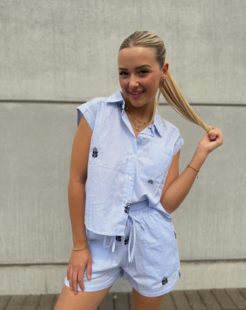 short broderie - 2