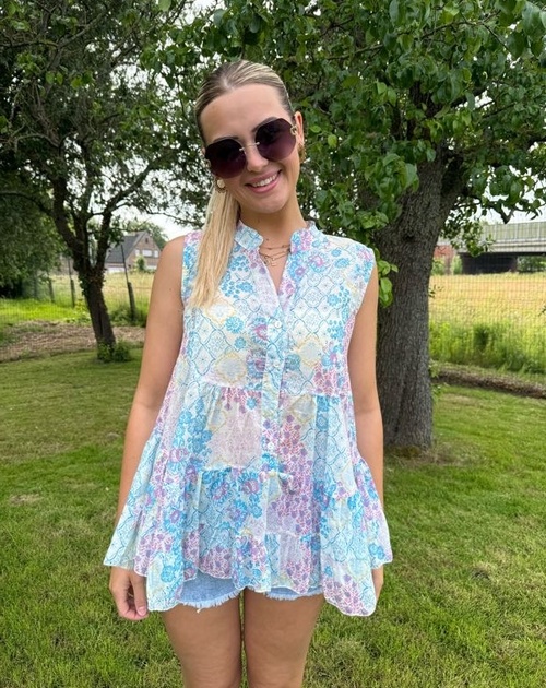 bloesje mouwloos met print