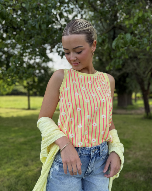 top gestreept met bloem