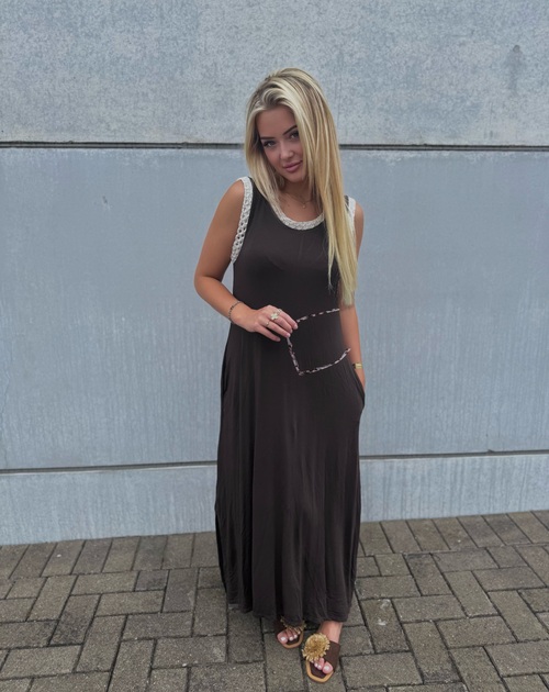 jurk lang mouwloos effen