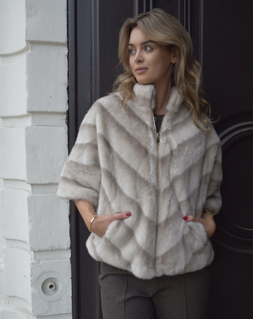 vest kort