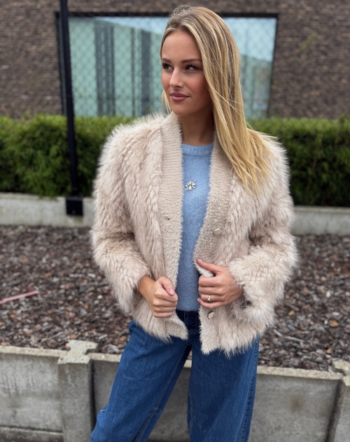 gilet in pels met knopen