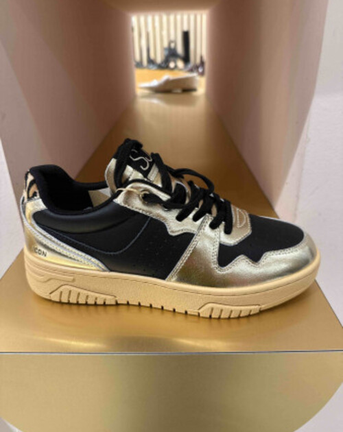 Sneaker black gold