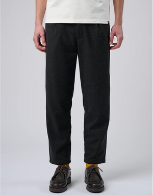 thumbnail - 180023_01_x.jpg