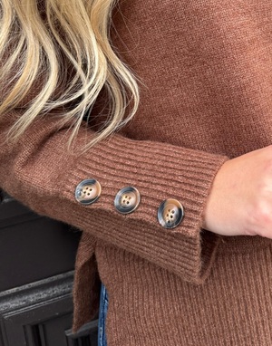 thumbnail - 180340_02_IMG_2049.jpeg