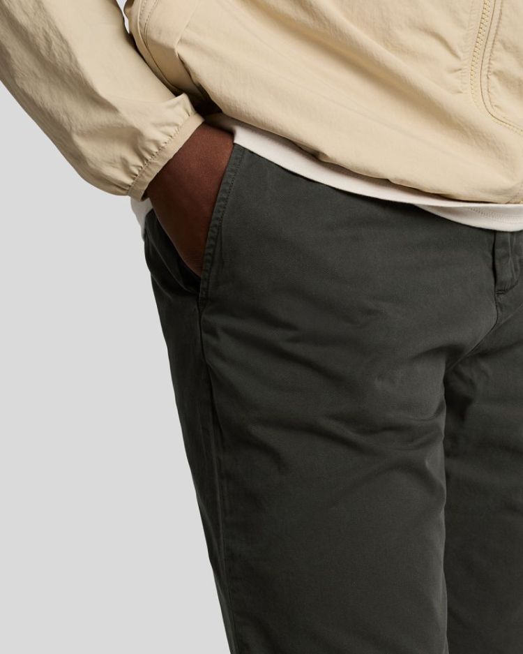 SH2214V olive 485