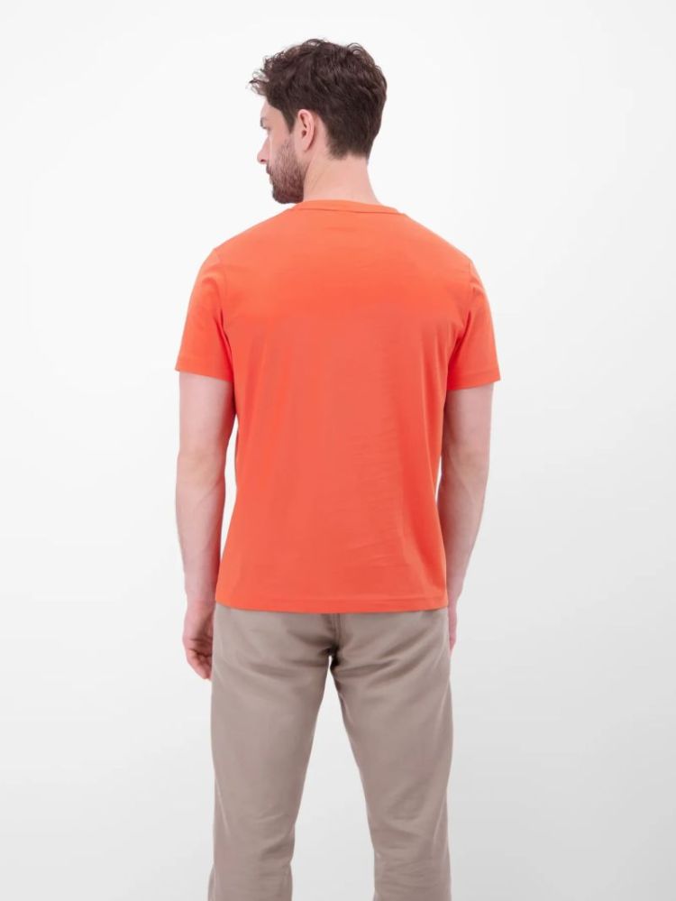 2623005 vivid red 328