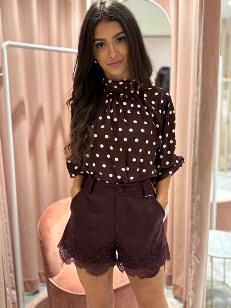 61247 plum